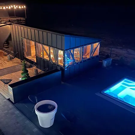 Lovely In With Sauna